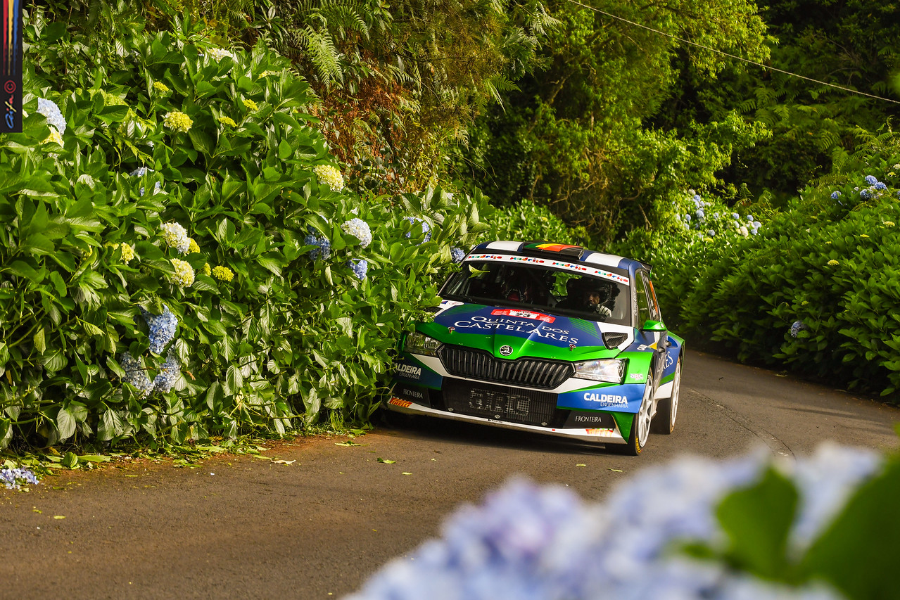 Paulo Caldeira / Carlos Magalhães em Skoda Fabia Rally2 Evo
