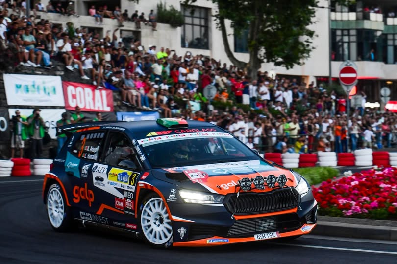 2.º - Armindo Araújo / Luís Ramalho em Skoda Fabia RS Rally2 (CPR)